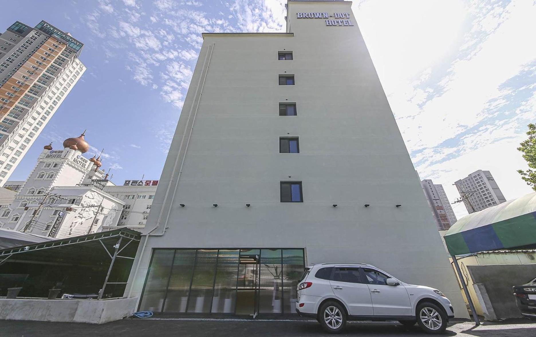 Brown Dot Hotel Sinan Gwangju Metropolitan City Exterior photo